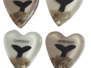 M244_Heart_Whale_Tail_White