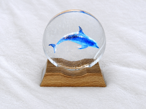 Crystal Ball Flat Penguin SR075