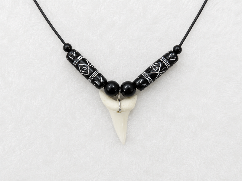 Mako Shark Tooth Necklace Beads on Cord Size 2.5-2.75cm CodeMS038